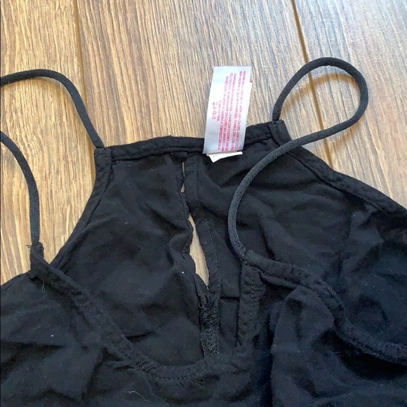 Black tanktop size xs - Picture 2 of 3